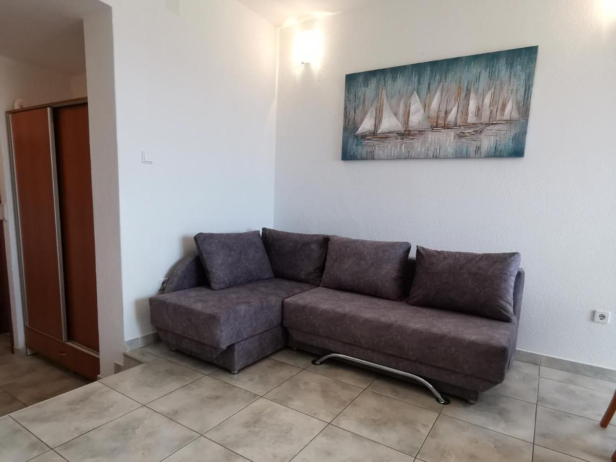 Apartments Golub Cesarica Εξωτερικό φωτογραφία
